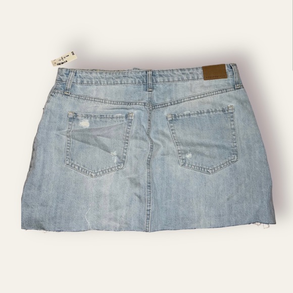 Denim Skirt Aeropostal - Picture 2 of 4